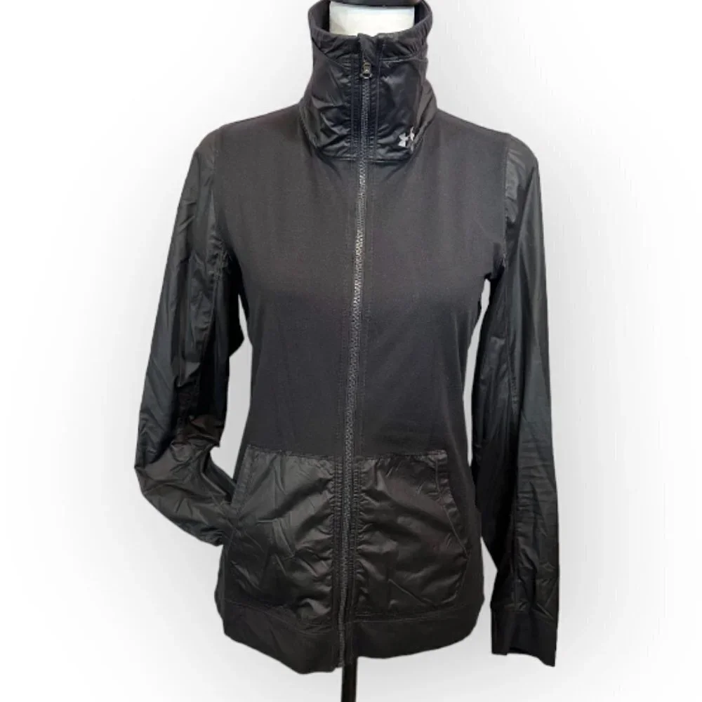 Under Armour Women's Running Jacket with Neck Guard Black Size Small